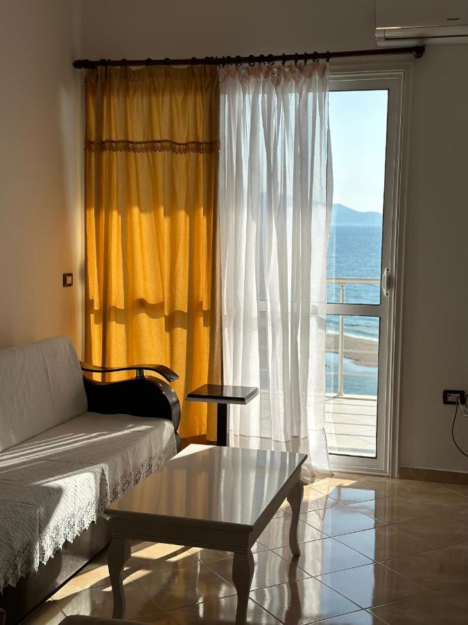 Blue Bay Apartments Sarandë Eksteriør bilde