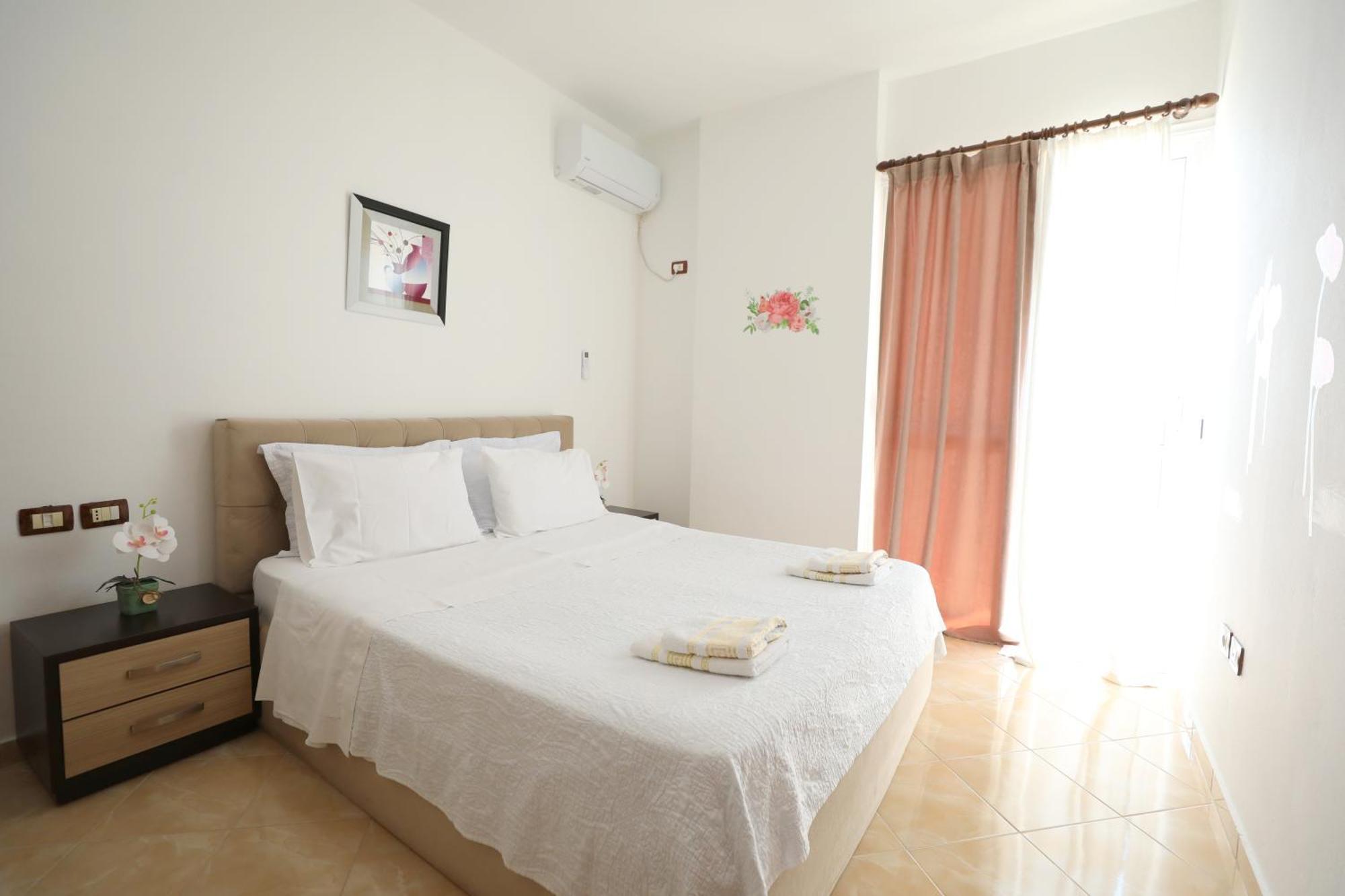 Blue Bay Apartments Sarandë Eksteriør bilde