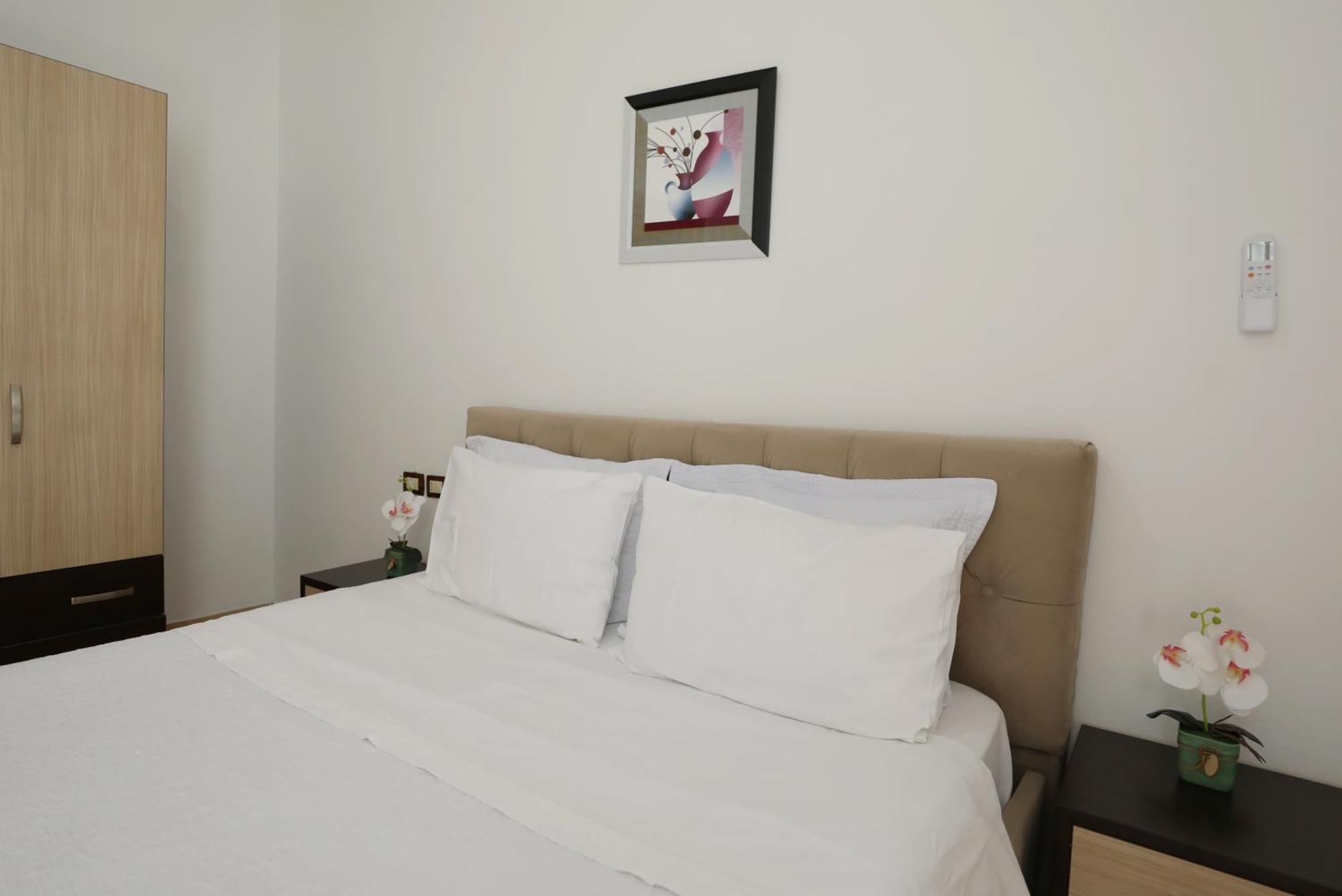 Blue Bay Apartments Sarandë Eksteriør bilde